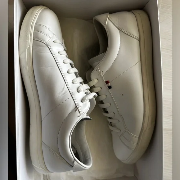 Moncler Alodie Off-White Sneakers with Logo Soles